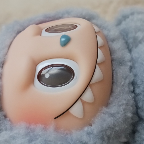 (Sea Salt Coconut) Authentic Pop Mart Exciting Macaron Labubu - Open Box - Picture 16 of 17